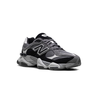 9060 "Black / Castlerock" – Ansicht 4