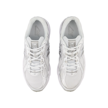 740 "White" – Ansicht 2