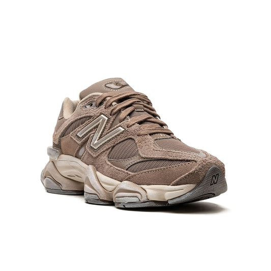 9060 "Mushroom Brown" – Ansicht 2
