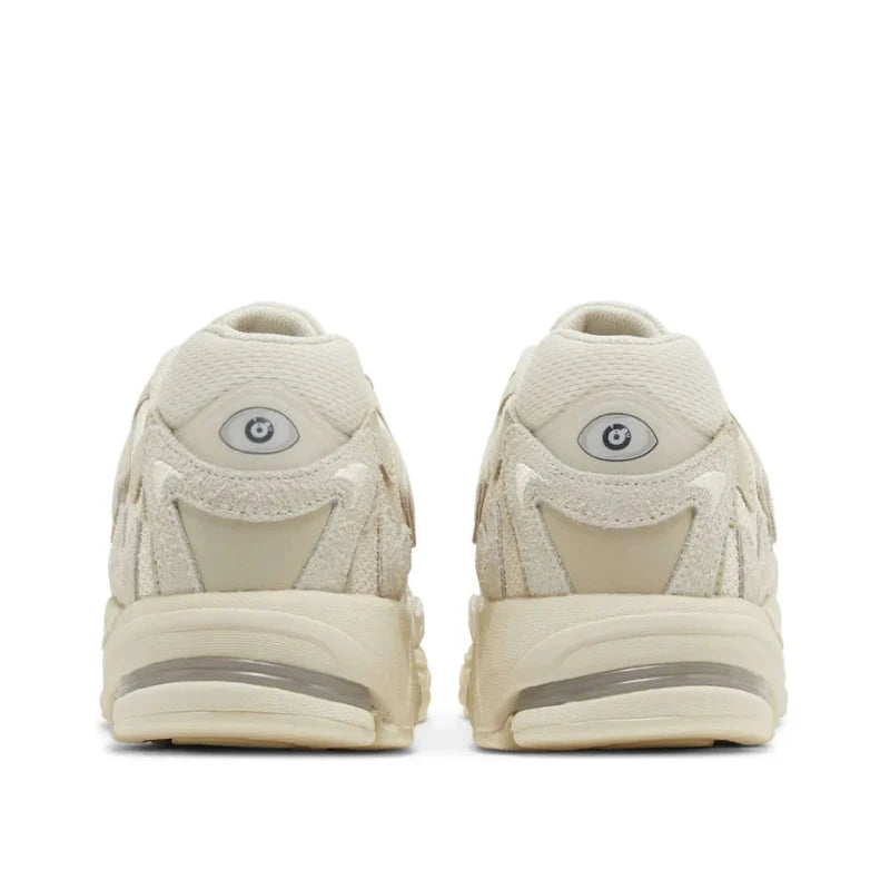 Bad Bunny x adidas Response CL "Wonder White" – Ansicht 3
